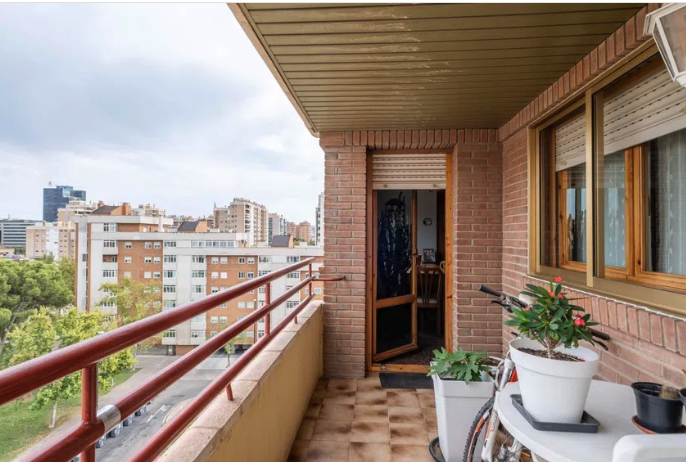 Piso en Vía Hispanidad, Zaragoza